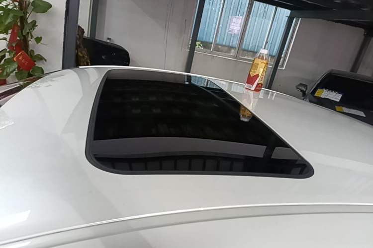 Used Lexus ES 2022 300h Excellence Edition Roof