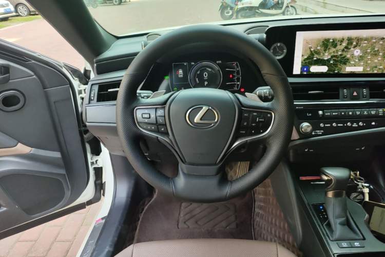 Used Lexus ES 2022 260 Excellence Edition Steering Wheel