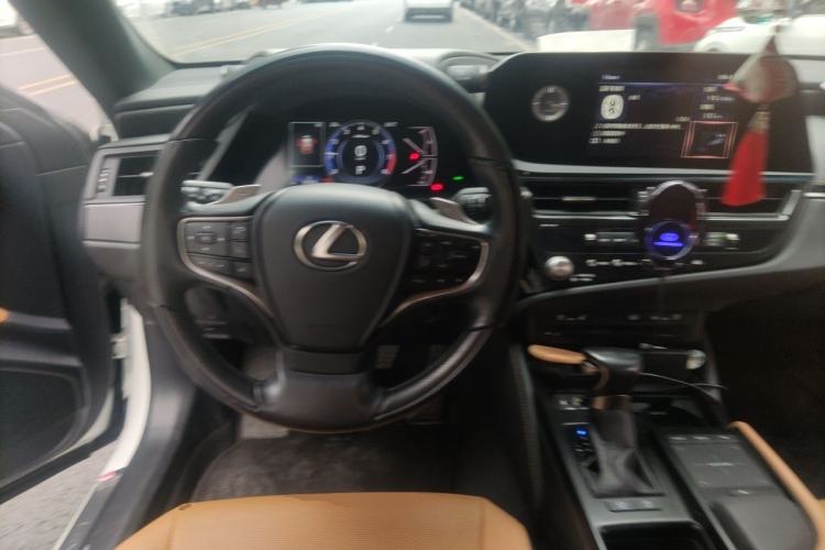 Used Lexus ES 2022 200 Luxury Edition Steering Wheel