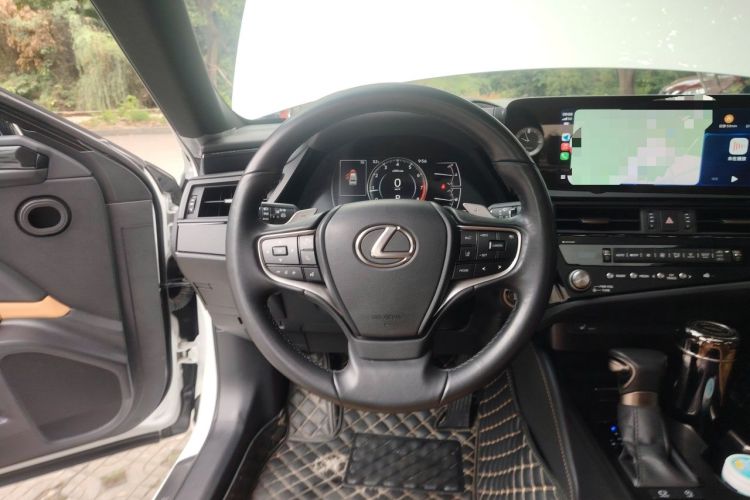 Used Lexus ES 2022 200 Excellence Edition Steering Wheel