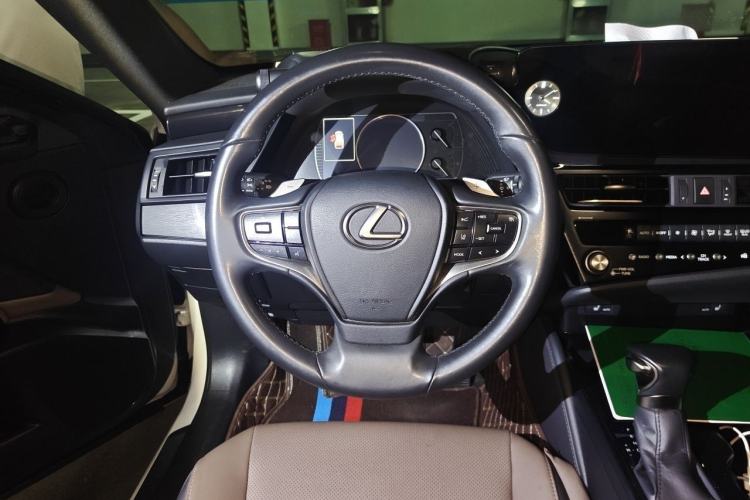 Used Lexus ES 2022 200 Excellence Edition Steering Wheel