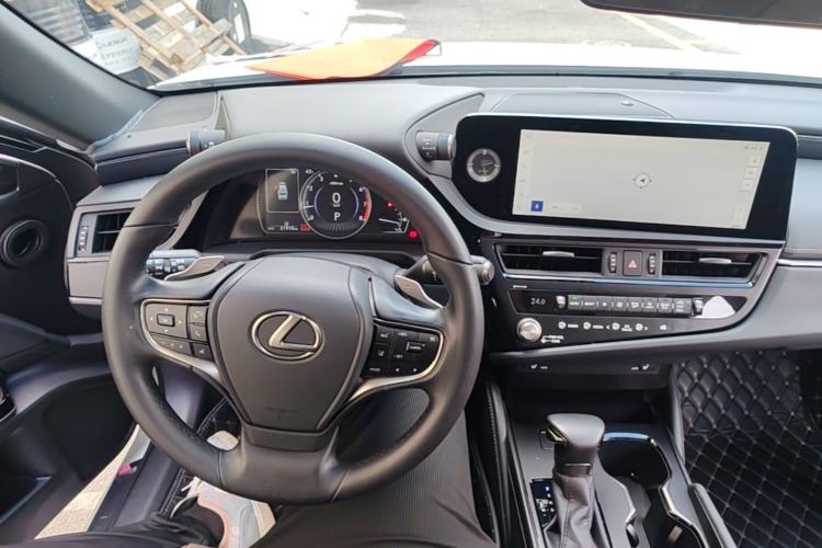 Used Lexus ES 2022 200 Excellence Edition Steering Wheel