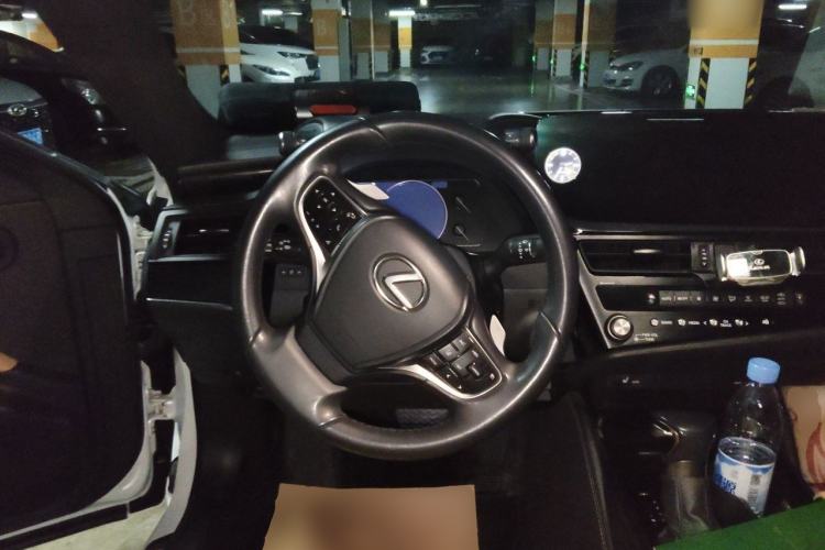 Used Lexus ES 2022 200 Excellence Edition Steering Wheel