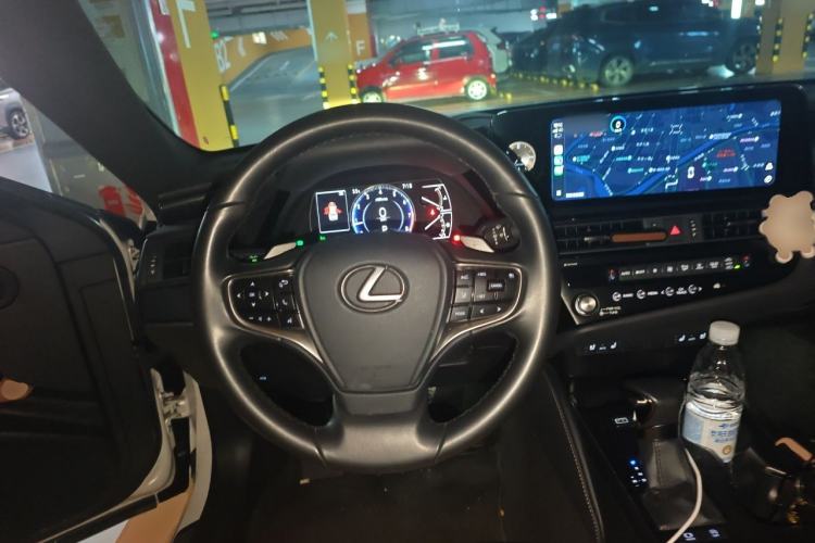 Used Lexus ES 2022 200 Excellence Edition Steering Wheel