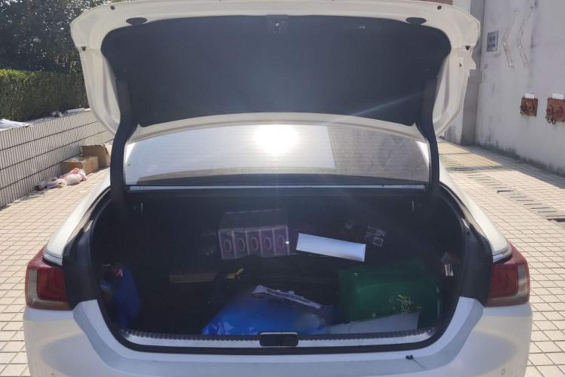 Used Lexus ES 2022 300h Excellence Edition Trunk