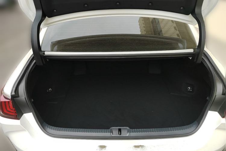 Used Lexus ES 2022 200 Excellence Edition Trunk