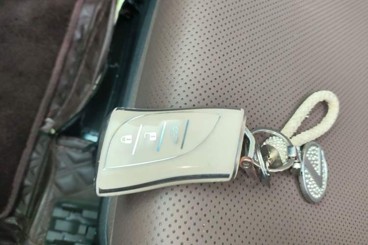 Used Lexus ES 2022 260 Excellence Edition Vehicle Key