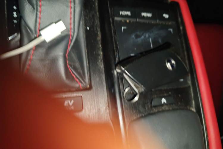 Used Lexus ES 2022 300h F SPORT Vehicle Key