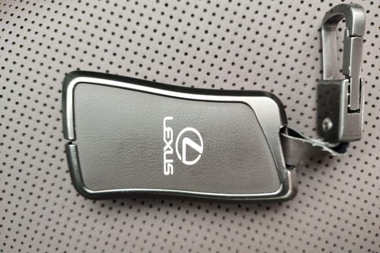 Used Lexus ES 2022 300h Excellence Edition Vehicle Key