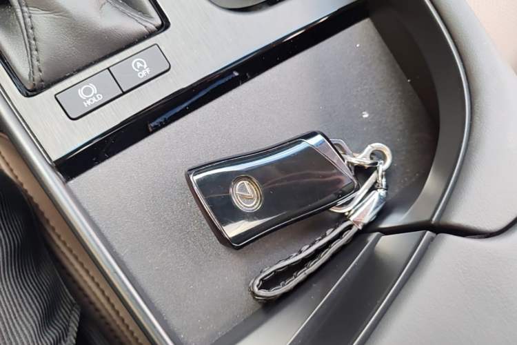Used Lexus ES 2022 200 Excellence Edition Vehicle Key