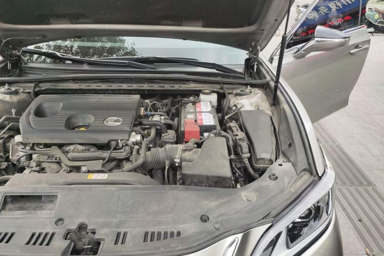 Used Lexus ES 2022 200 Excellence Edition Engine Bay Left