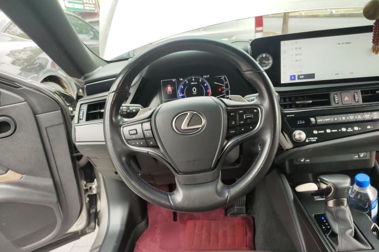Used Lexus ES 2022 200 Excellence Edition Steering Wheel