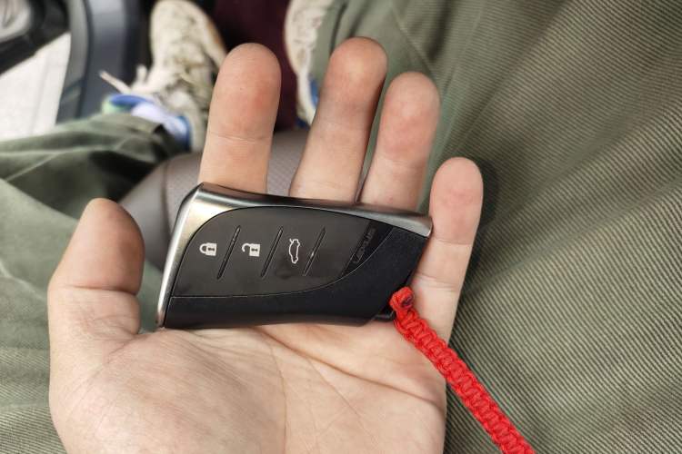 Used Lexus ES 2022 200 Excellence Edition Vehicle Key