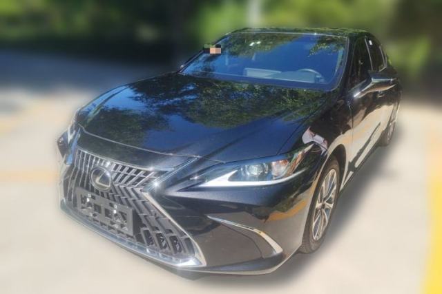 Used Lexus ES 2023 200 Excellence Edition