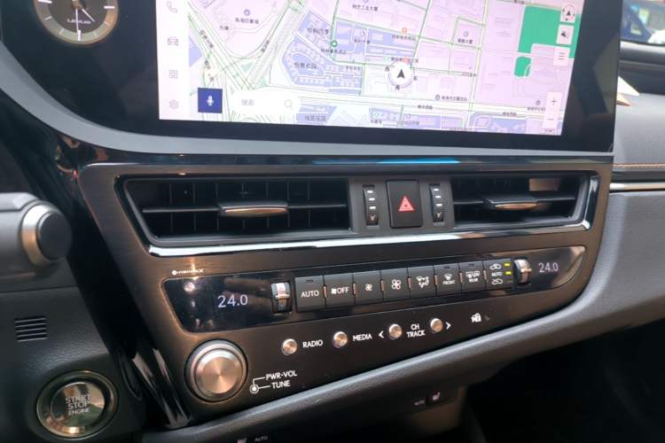 Used Lexus ES 2023 200 Excellence Edition Audio And AC Panel