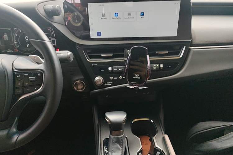 Used Lexus ES 2023 200 Excellence Edition Audio And AC Panel