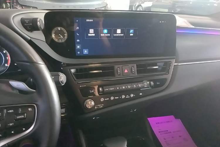 Used Lexus ES 2023 200 Excellence Edition Audio And AC Panel