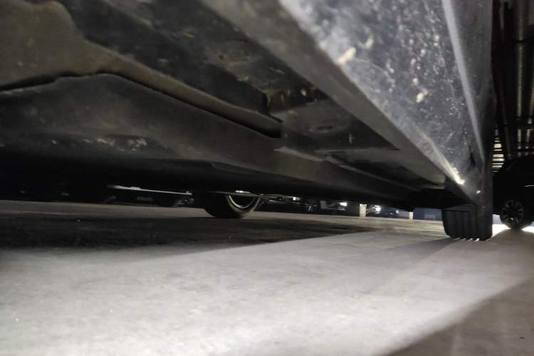 Used Lexus ES 2023 200 Excellence Edition Chassis Front Left