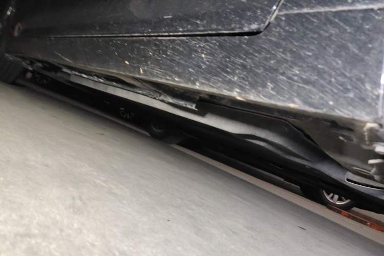 Used Lexus ES 2023 200 Excellence Edition Chassis Front Right