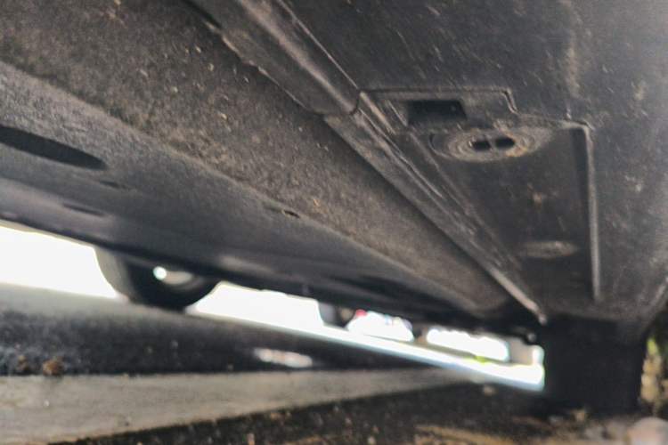 Used Lexus ES 2023 200 Excellence Edition Chassis Front Right