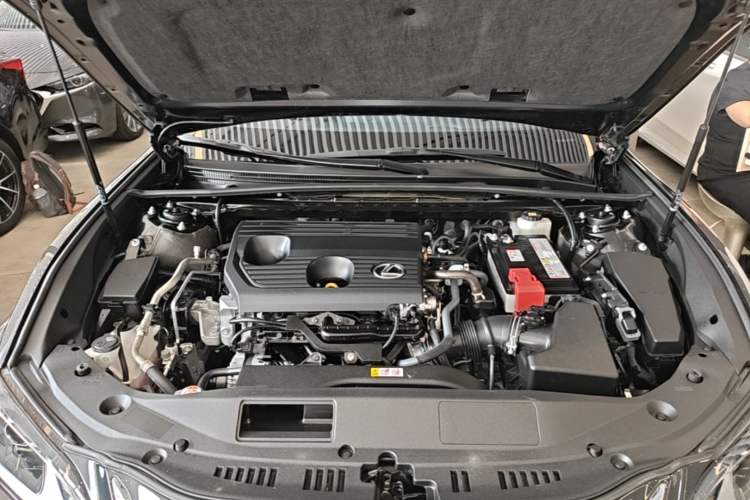 Used Lexus ES 2023 200 Excellence Edition Engine Bay