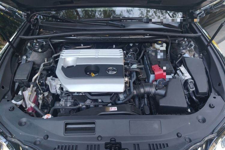 Used Lexus ES 2023 200 Excellence Edition Engine Bay