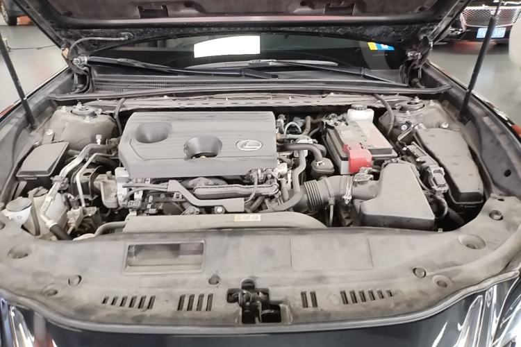 Used Lexus ES 2023 200 Excellence Edition Engine Bay