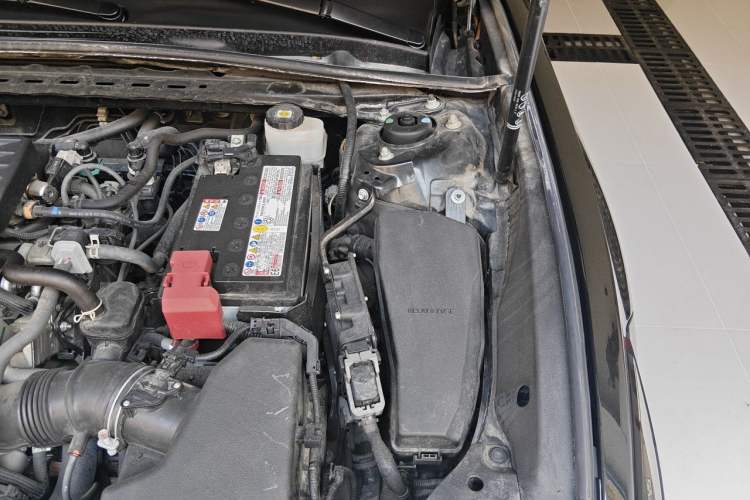 Used Lexus ES 2023 200 Excellence Edition Engine Bay Left