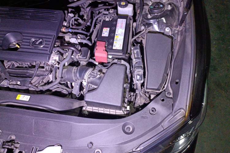 Used Lexus ES 2023 200 Excellence Edition Engine Bay Left