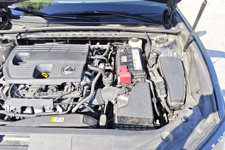 Used Lexus ES 2023 260 Excellence Edition Engine Bay Left