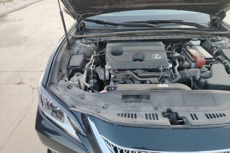 Used Lexus ES 2023 200 Excellence Edition Engine Bay Right