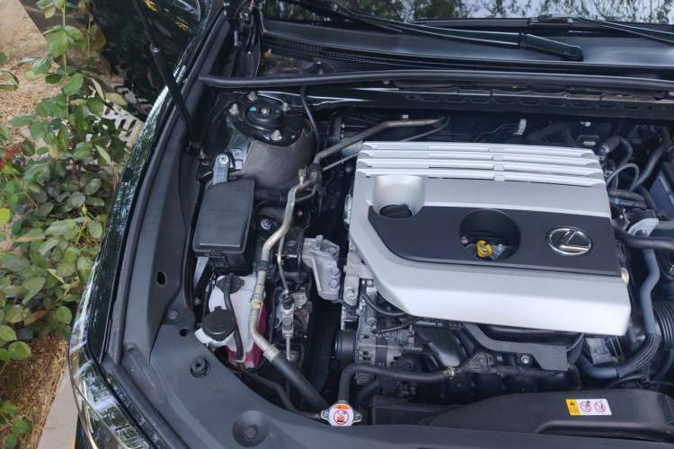 Used Lexus ES 2023 200 Excellence Edition Engine Bay Right