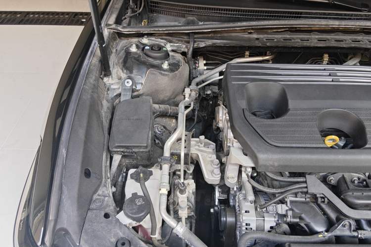 Used Lexus ES 2023 200 Excellence Edition Engine Bay Right