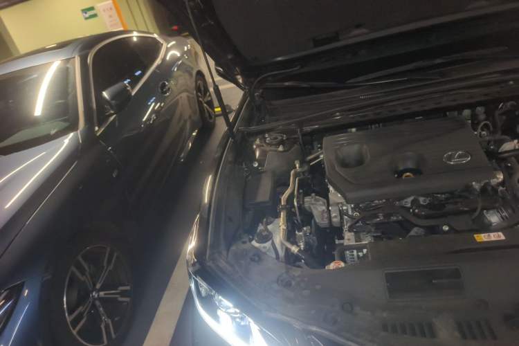 Used Lexus ES 2023 200 Excellence Edition Engine Bay Right