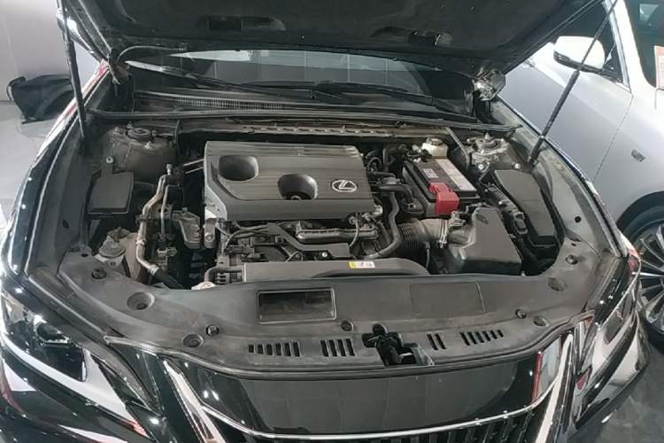 Used Lexus ES 2023 200 Excellence Edition Engine Bay