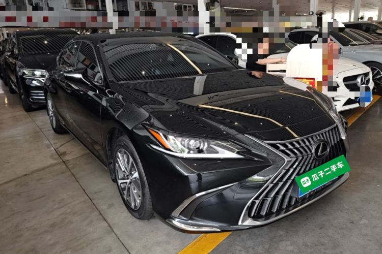 Used Lexus ES 2023 200 Excellence Edition Exterior 1