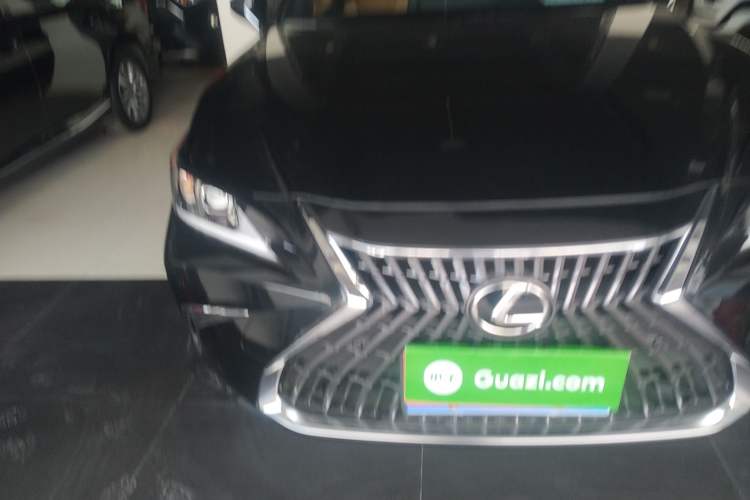 Used Lexus ES 2023 200 Excellence Edition Exterior 1