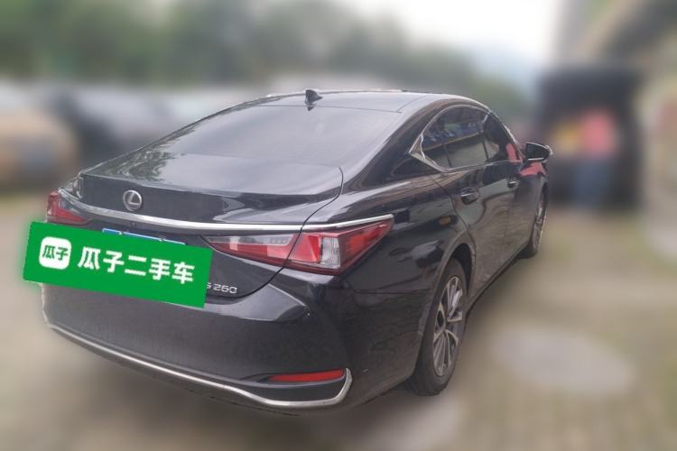 Used Lexus ES 2023 200 Excellence Edition Exterior 5