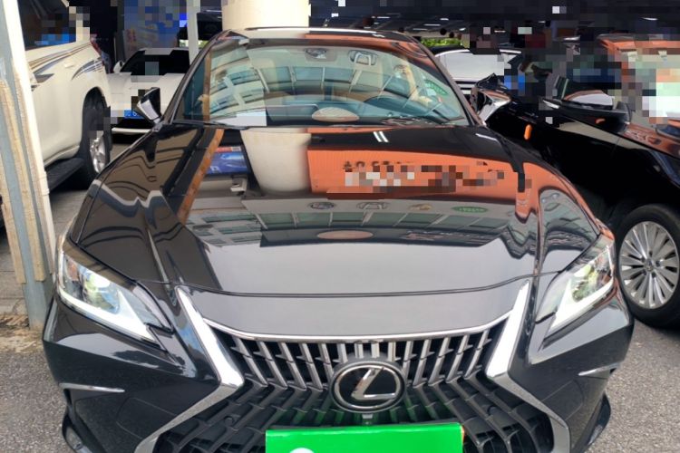 Used Lexus ES 2023 200 Excellence Edition Front