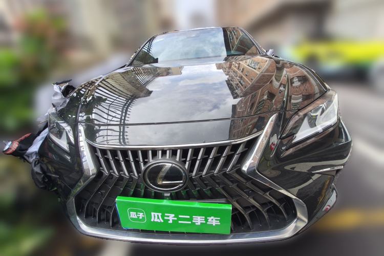 Used Lexus ES 2023 200 Excellence Edition Front