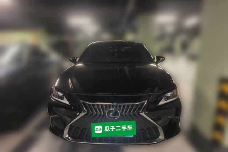 Used Lexus ES 2023 200 Excellence Edition Front
