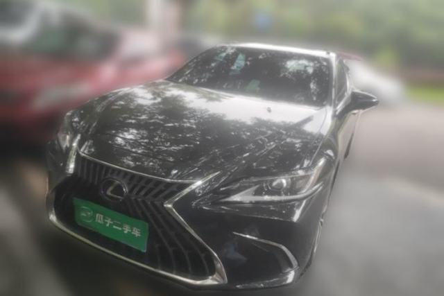 Used Lexus ES 2023 200 Excellence Edition
