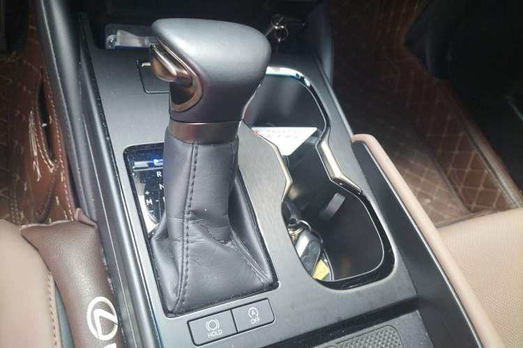 Used Lexus ES 2023 200 Excellence Edition Gear Lever