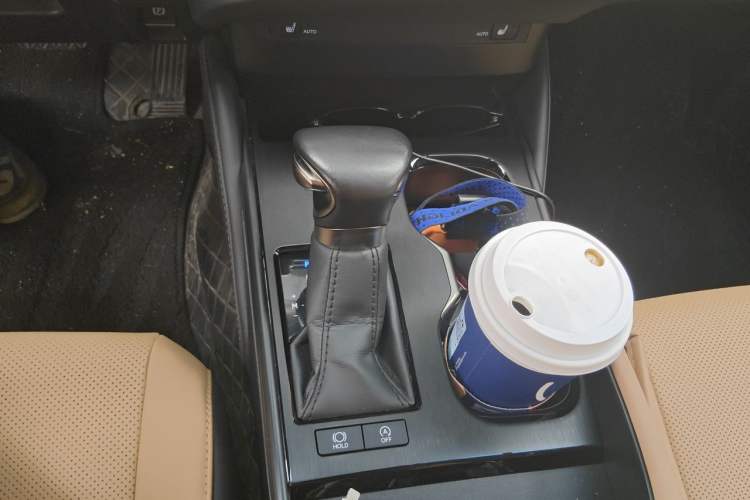 Used Lexus ES 2023 200 Excellence Edition Gear Lever