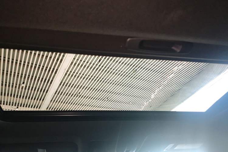 Used Lexus ES 2023 200 Excellence Edition Headliner