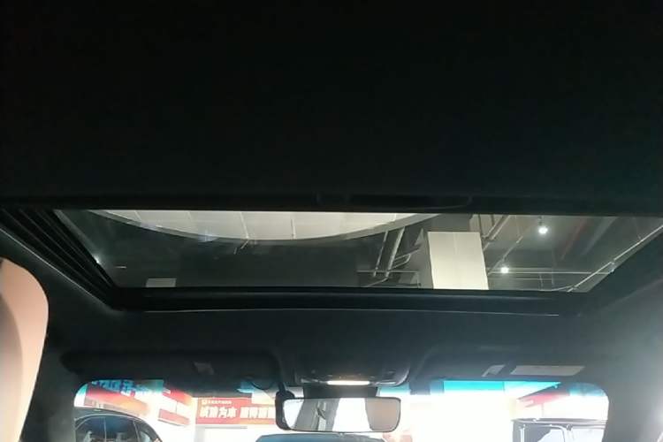 Used Lexus ES 2023 200 Excellence Edition Headliner