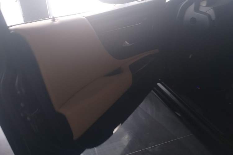 Used Lexus ES 2023 200 Excellence Edition Interior 7