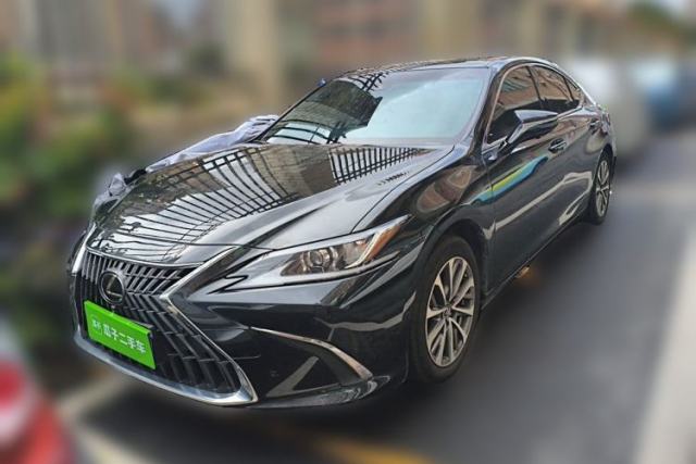 Used Lexus ES 2023 200 Excellence Edition