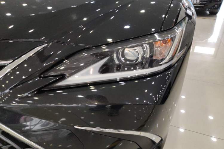 Used Lexus ES 2023 200 Excellence Edition Left Front Headlight