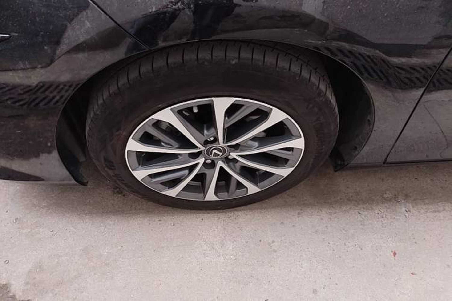 Used Lexus ES 2023 200 Excellence Edition Left Front Wheel Hub